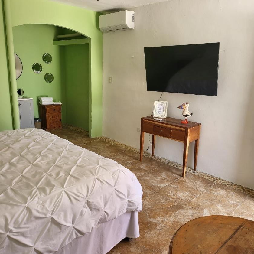 Pelican Inn At Las Dunas เชเลม ภายนอก รูปภาพ