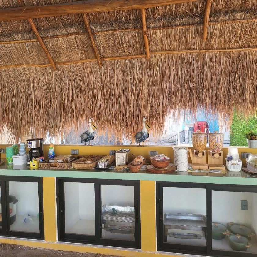 Pelican Inn At Las Dunas เชเลม ภายนอก รูปภาพ