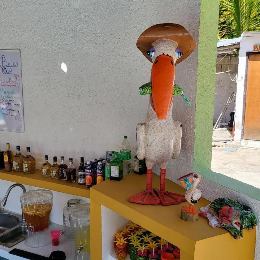 Pelican Inn At Las Dunas เชเลม ภายนอก รูปภาพ