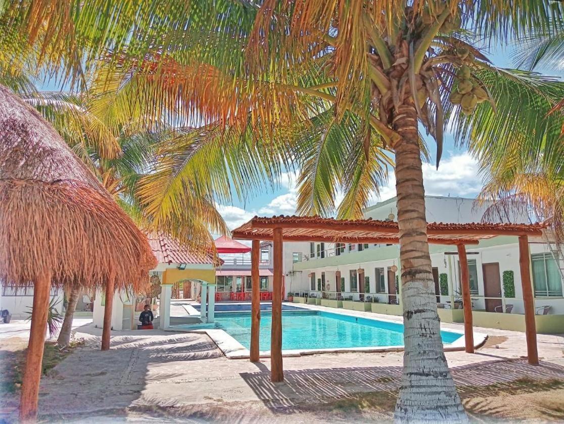 Pelican Inn At Las Dunas เชเลม ภายนอก รูปภาพ